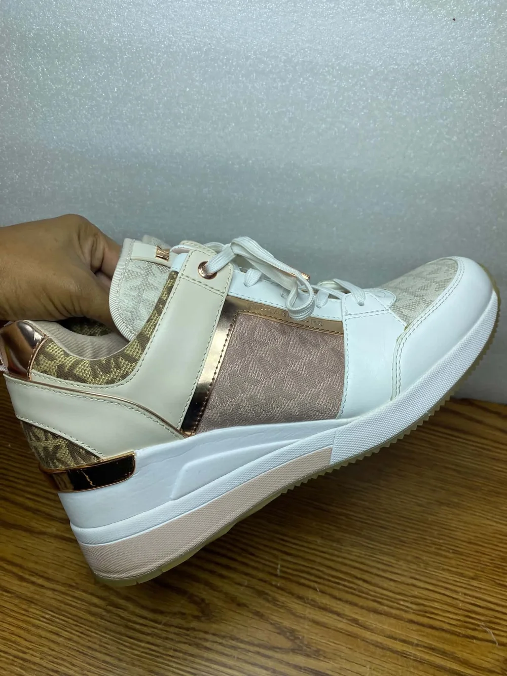 Michael Michael Kors Georgie Wedge Sneakers Womens Rose Gold White Size 9M